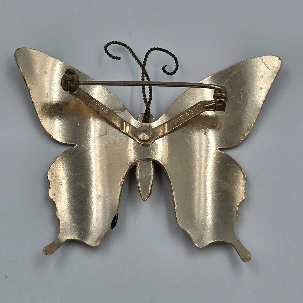Vintage Sugar Frosted Enamel Butterfly Brooch Pin Gold Tone Korea Signed Flocked - Picture 4 of 9